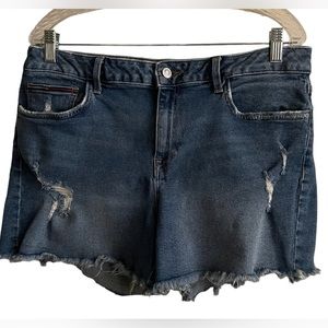 Tommy Hilfiger Women’s Distressed Jean Shorts Size:14